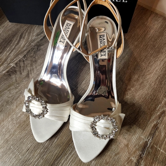 Wedding shoes - Picture 3 of 6